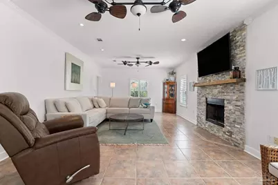 1928 Lodgepole Dr, Milton, FL 32583 - Photo 12