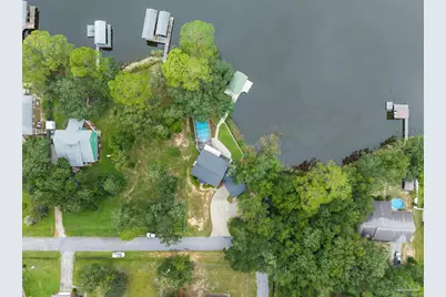 1928 Lodgepole Dr, Milton, FL 32583 - Photo 2