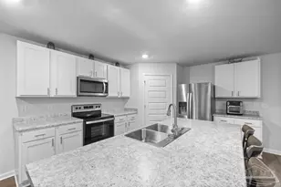 5213 Peach Dr, Pace, FL 32571 - Photo 12