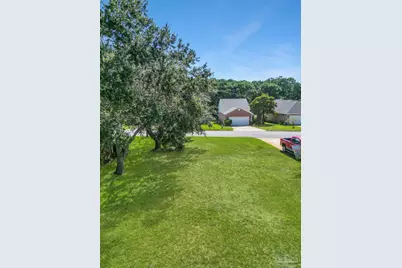 1353 Greenvista Ln, Gulf Breeze, FL 32563 - Photo 2