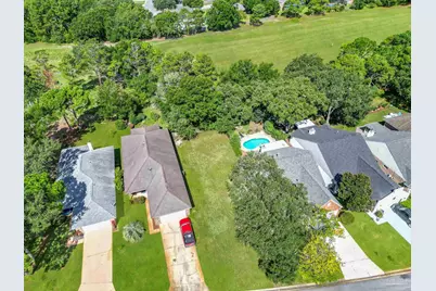 1353 Greenvista Ln, Gulf Breeze, FL 32563 - Photo 6