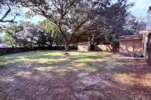 7811 Deborah Dr, Pensacola, FL 32514 - Photo 12
