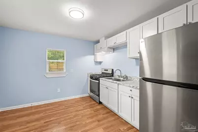 1109 N G St, Pensacola, FL 32501 - Photo 8