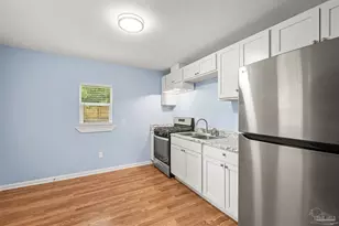 1109 N G St, Pensacola, FL 32501 - Photo 8