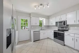 4344 Langley Ave, Pensacola, FL 32504 - Photo 4