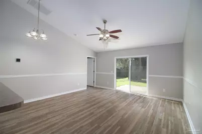 609 Saleta St, Pensacola, FL 32534 - Photo 8