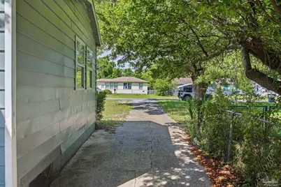 115 Milton Rd, Pensacola, FL 32507 - Photo 50