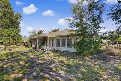 2619 Barefoot Creek Cir, Navarre, FL 32566 - Photo 22