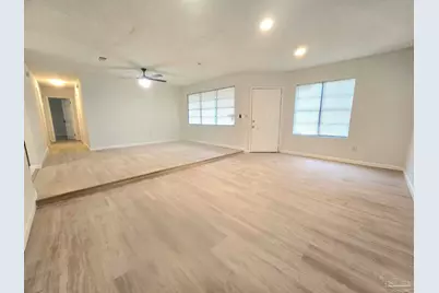 1017 Fremont Ave, Pensacola, FL 32505 - Photo 2
