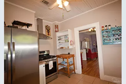 17 N F St, Pensacola, FL 32502 - Photo 12