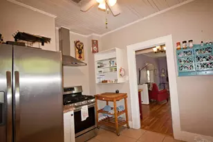 17 N F St, Pensacola, FL 32502 - Photo 12