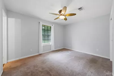 7663 Old Hickory Dr, Pensacola, FL 32507 - Photo 8
