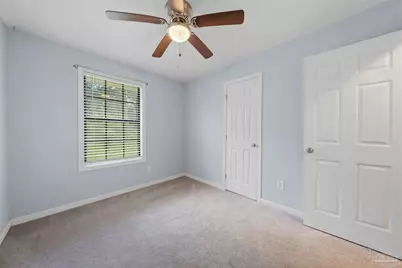 7663 Old Hickory Dr, Pensacola, FL 32507 - Photo 10