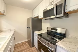 4221 Brookside Dr, Pensacola, FL 32503 - Photo 6