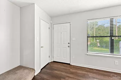2411 N E St, Pensacola, FL 32507 - Photo 6