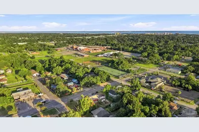 2411 N E St, Pensacola, FL 32507 - Photo 48
