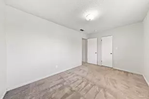 2411 N E St, Pensacola, FL 32501 - Photo 28
