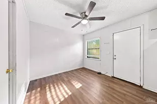 2411 N E St, Pensacola, FL 32501 - Photo 18
