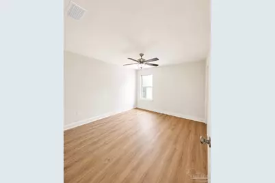 1998 N Roberts Cir, Pensacola, FL 32534 - Photo 6