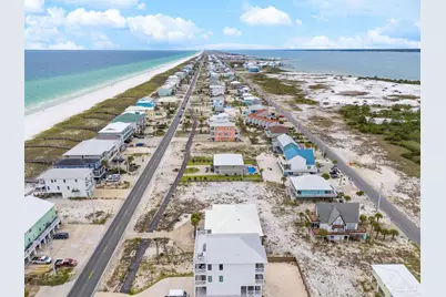 7930 Gulf Blvd, Navarre Beach, FL 32566 - Photo 10