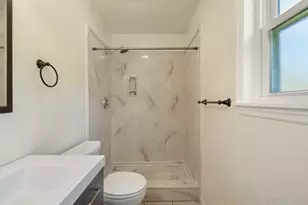 6010 Prospect Ln, Pensacola, FL 32526 - Photo 24