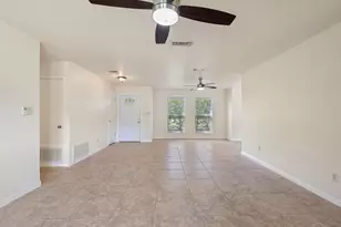 6010 Prospect Ln, Pensacola, FL 32526 - Photo 10