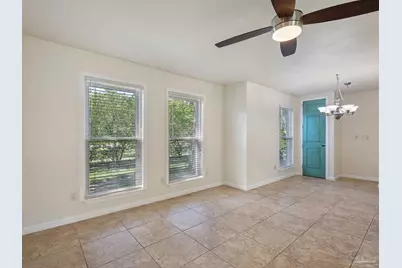 6010 Prospect Ln, Pensacola, FL 32526 - Photo 12