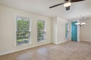 6010 Prospect Ln, Pensacola, FL 32526 - Photo 12