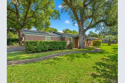 6010 Prospect Ln, Pensacola, FL 32526 - Photo 2