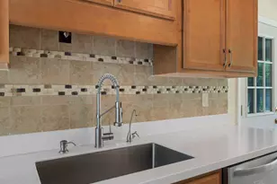 6010 Prospect Ln, Pensacola, FL 32526 - Photo 16