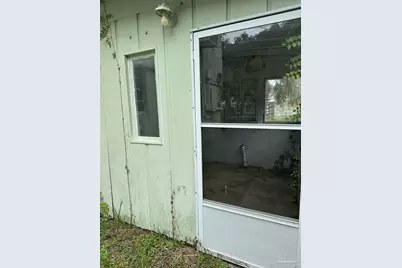 298 Cartwright Ave, Pensacola, FL 32507 - Photo 18