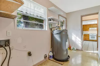 208 Cordoba St, Gulf Breeze, FL 32561 - Photo 24