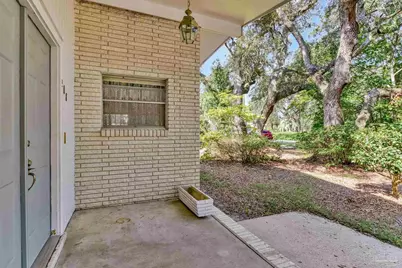 208 Cordoba St, Gulf Breeze, FL 32561 - Photo 10