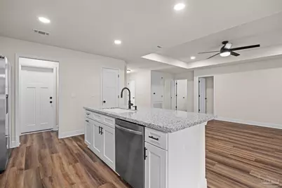 2145 Frazier St, Pensacola, FL 32514 - Photo 8