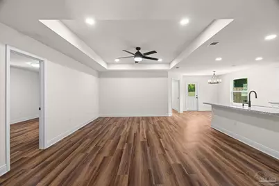 2145 Frazier St, Pensacola, FL 32514 - Photo 2