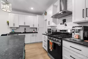 921 W Jackson St, Pensacola, FL 32501 - Photo 16