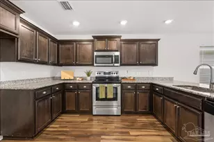 7162 Sonny Dr, Pensacola, FL 32504 - Photo 12