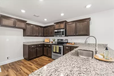 7162 Sonny Dr, Pensacola, FL 32504 - Photo 14
