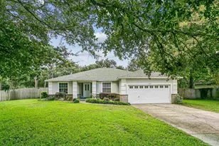 1927 Sparrow Ln, Navarre, FL 32566 - Photo 2