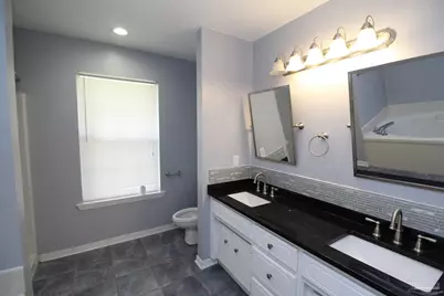 22 Arapaho Dr, Pensacola, FL 32507 - Photo 12