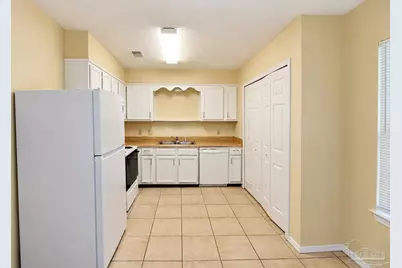 405 Cornwall Cir, Pensacola, FL 32514 - Photo 8