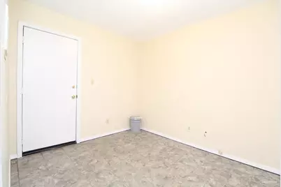 405 Cornwall Cir, Pensacola, FL 32514 - Photo 16