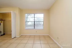 405 Cornwall Cir, Pensacola, FL 32514 - Photo 6