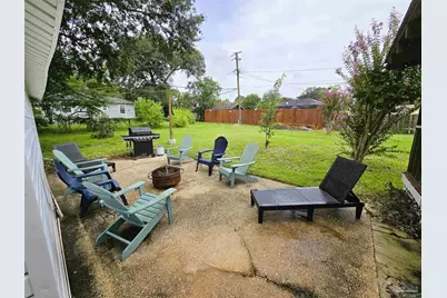 122 SE Gilliland Rd, Pensacola, FL 32507 - Photo 12