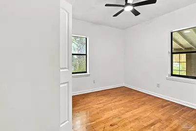 435 S 1st St, Pensacola, FL 32507 - Photo 22