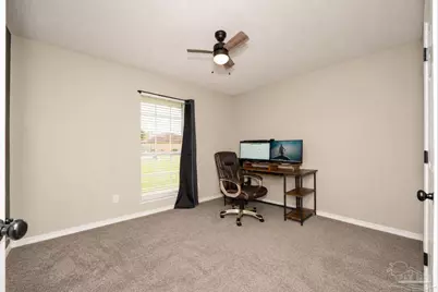 5554 Lovaleen Cir, Pensacola, FL 32526 - Photo 6