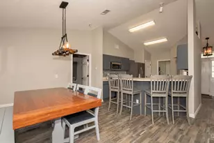 5554 Lovaleen Cir, Pensacola, FL 32526 - Photo 12
