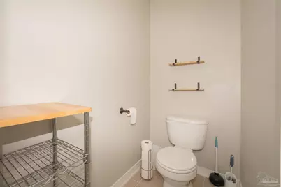 5554 Lovaleen Cir, Pensacola, FL 32526 - Photo 20