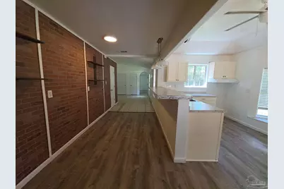 976 Dolphin Rd, Milton, FL 32583 - Photo 10