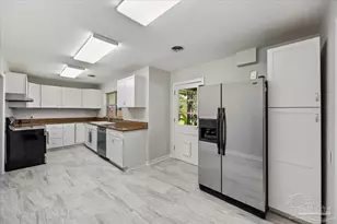 3802 N 12th Ave, Pensacola, FL 32503 - Photo 8